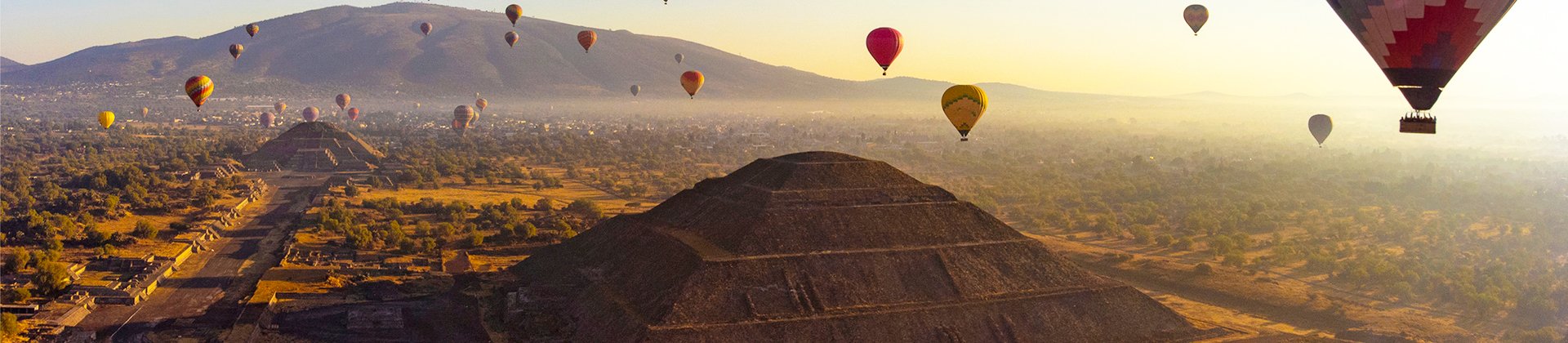 Teotihuacan sunset balloon ride