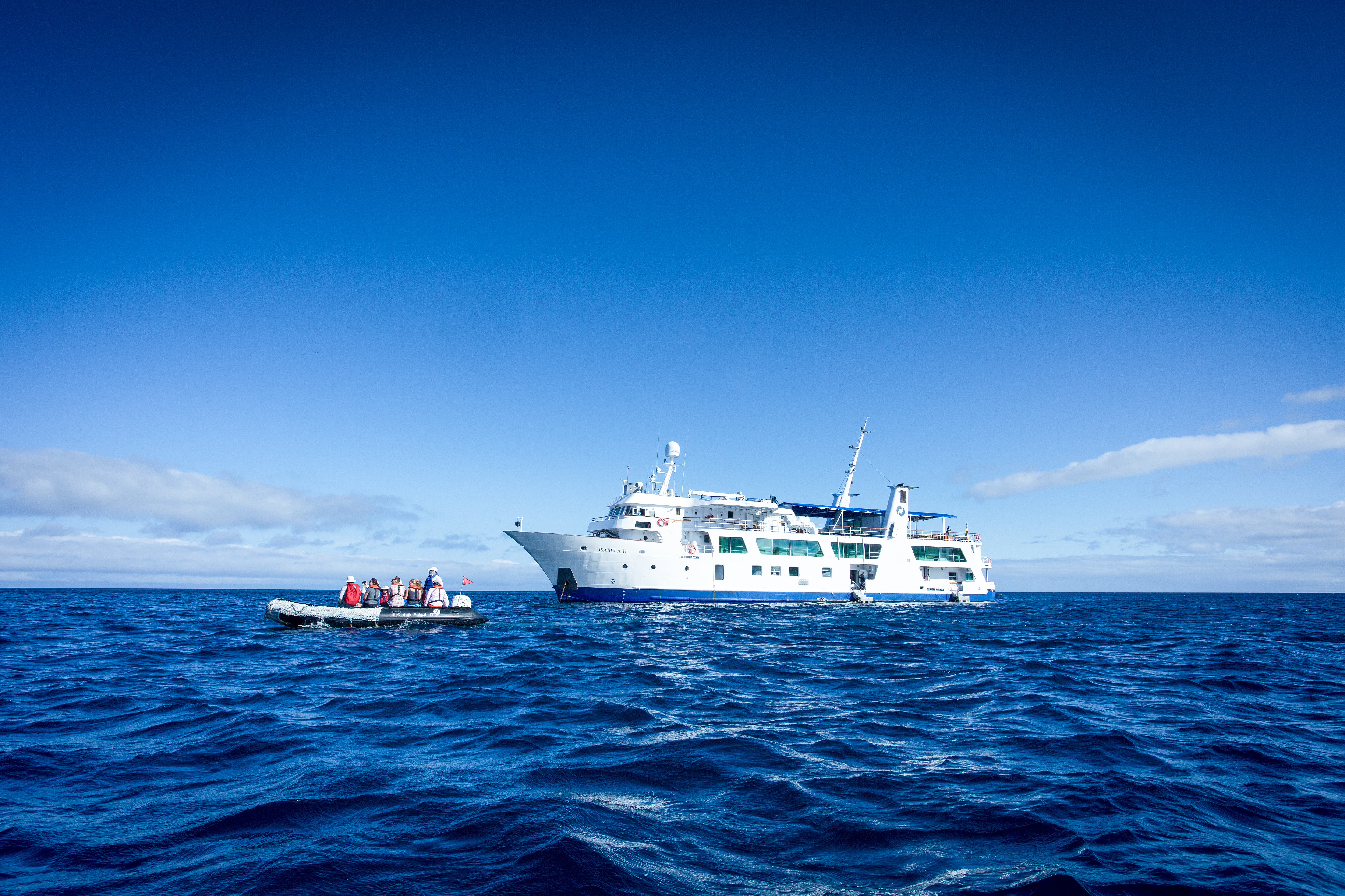Yatch Isabela II Ship 3