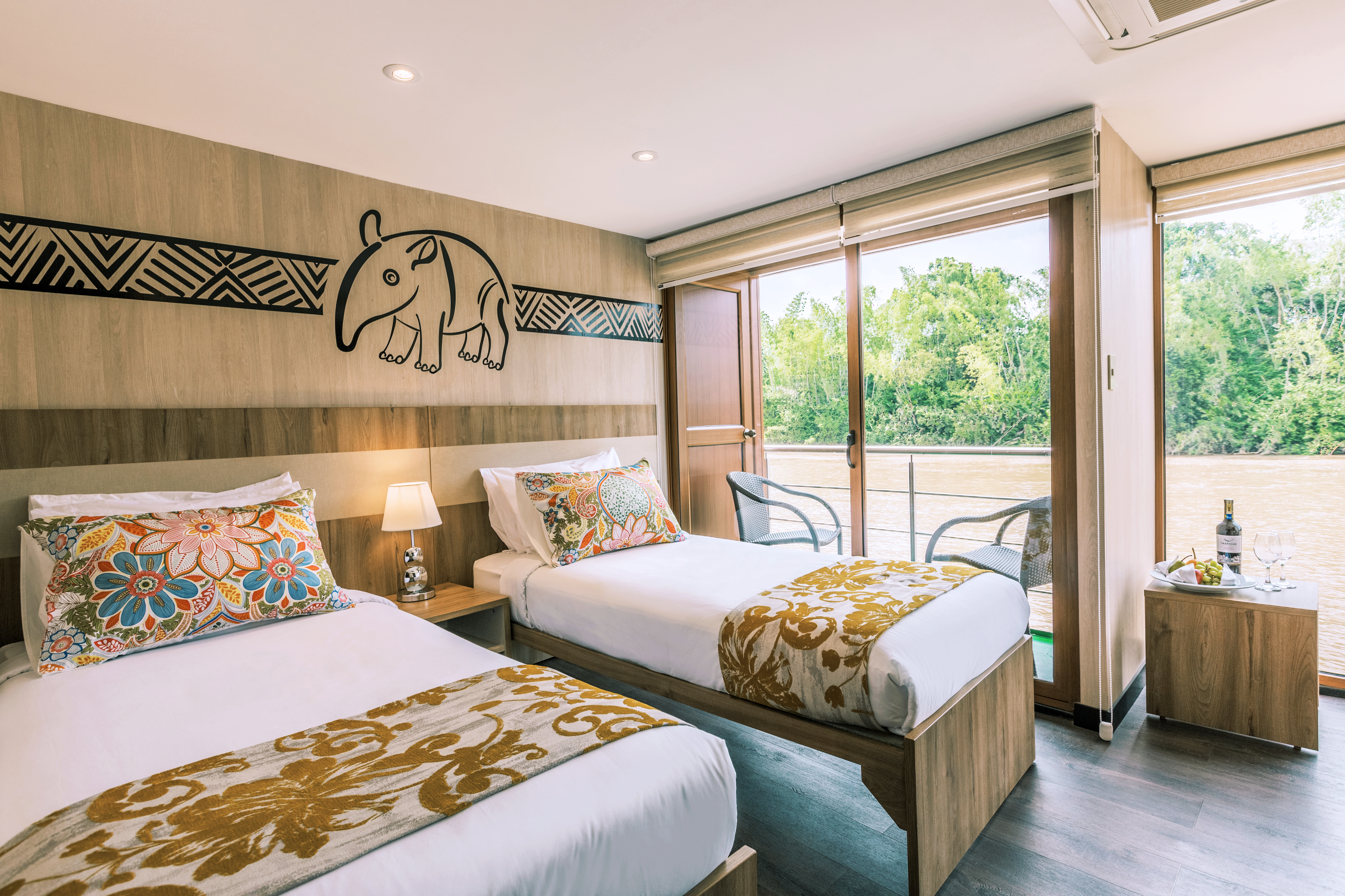 Standard Suite Twin Size Beds Manatee Amazon Explorer Standard Suite Twin Size Beds Manatee Amazon Explorer