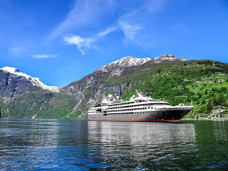 L'austral 8 L'austral 8
