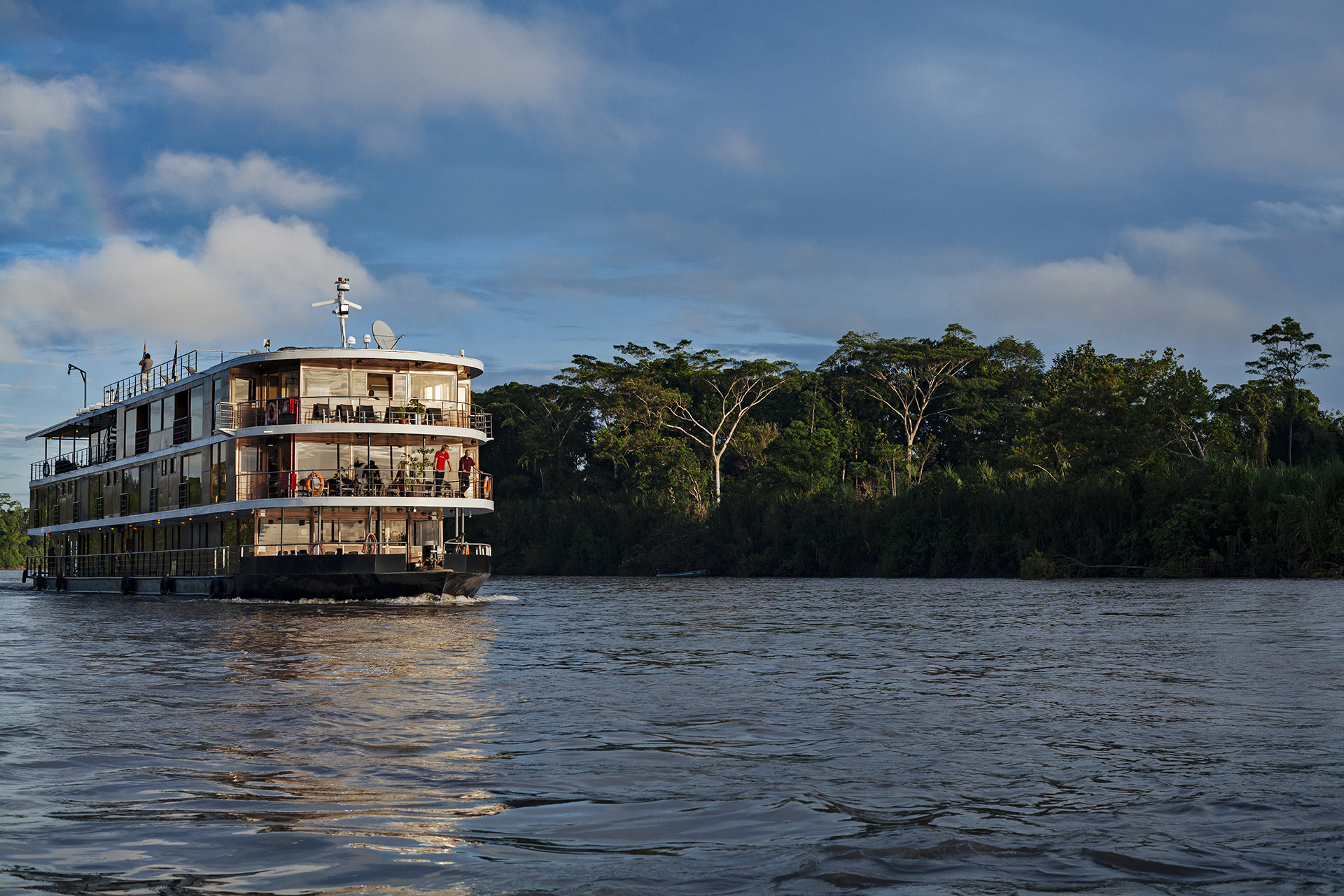 M V Anakonda Amazon Cruise 3 M V Anakonda Amazon Cruise 3