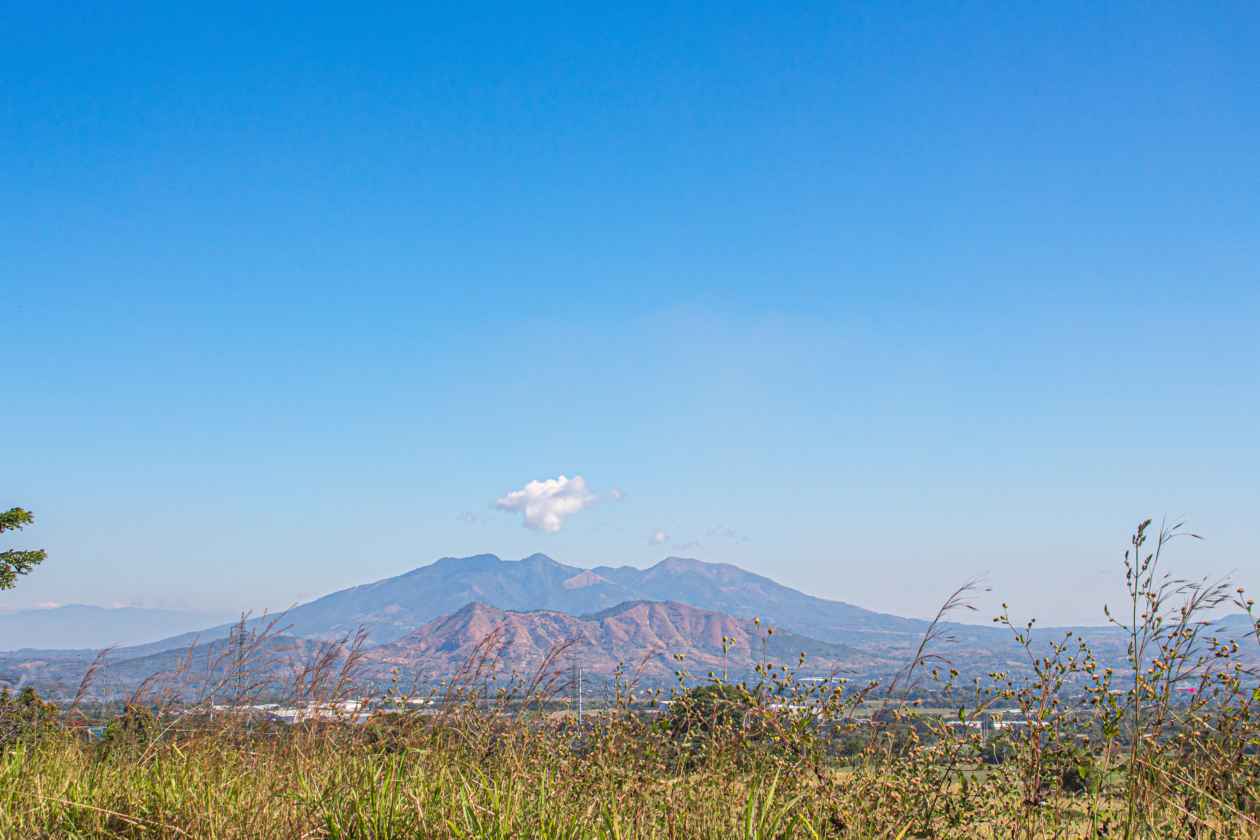 Guazapa Mountains, Suchitoto, El Salvador Guazapa Mountains, Suchitoto, El Salvador