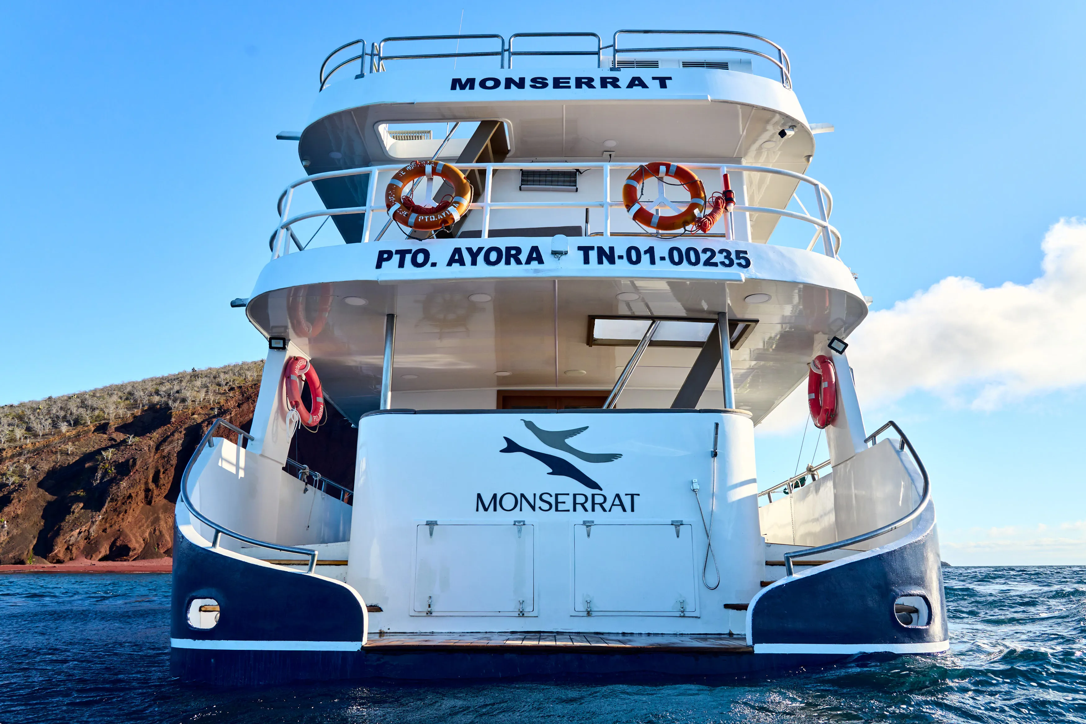 Monserrat Motor Yacht Panoraics (24) Monserrat Motor Yacht Panoraics (24)