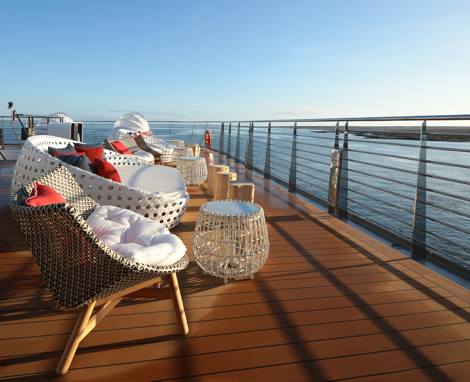 05B SUNSET LOUNGE 2809R (2)