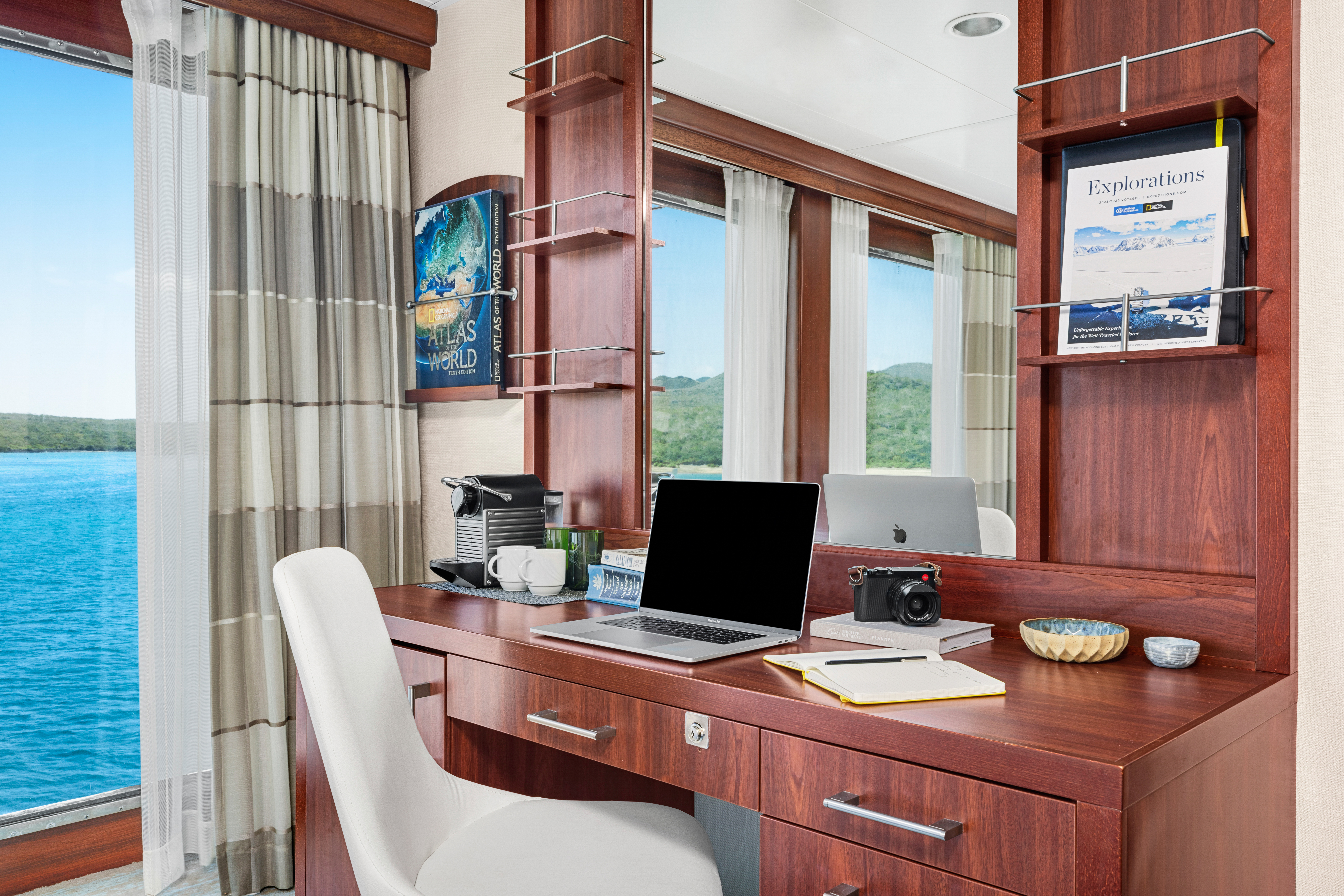 LEX Ship NG Endeavour II Cabin Cat 5 BS DS EC24 0259