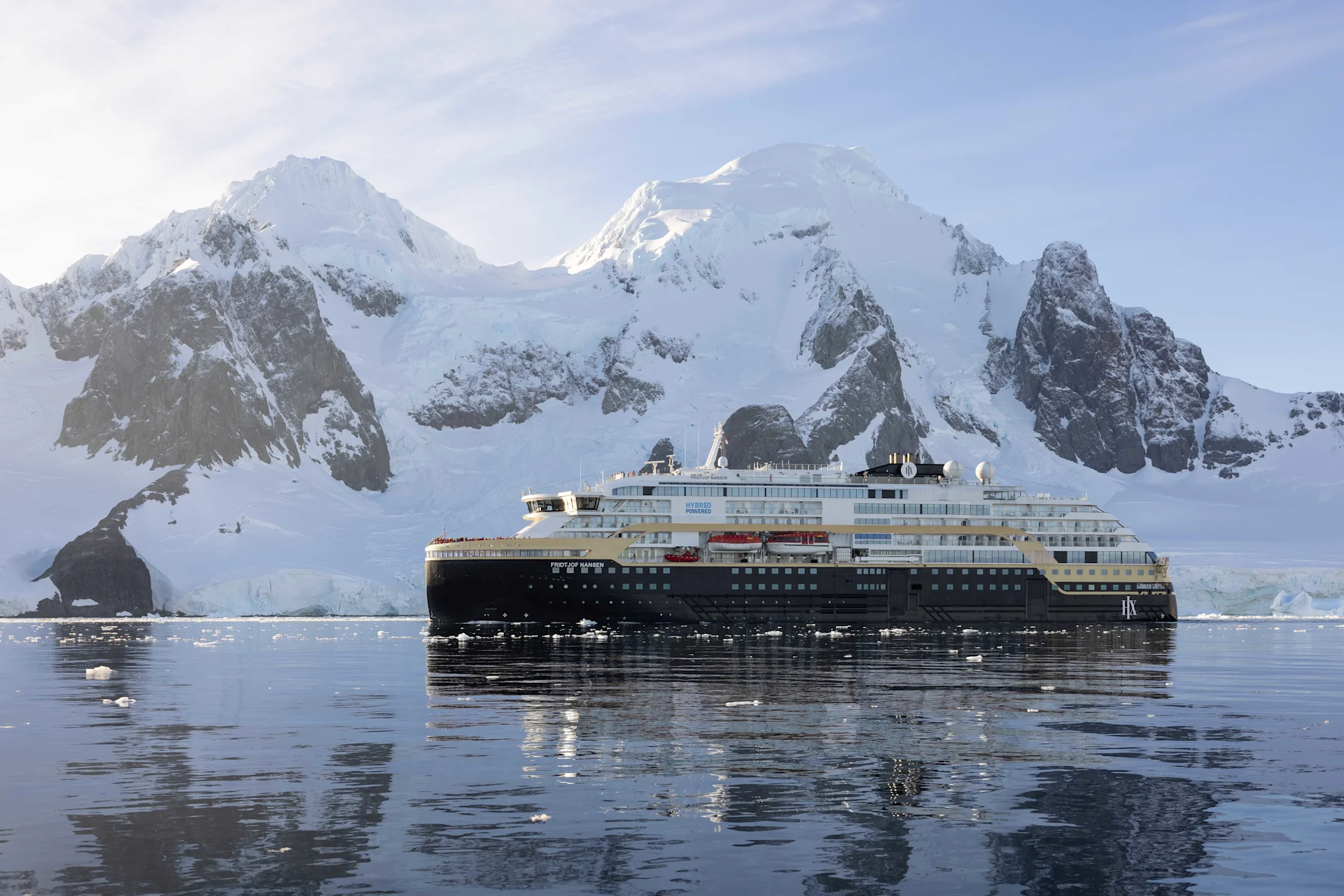 Antarctica Lemaire Channel MS Fridtjof Nansen HX 44945 Photo Espen Mills 1 Antarctica Lemaire Channel MS Fridtjof Nansen HX 44945 Photo Espen Mills 1