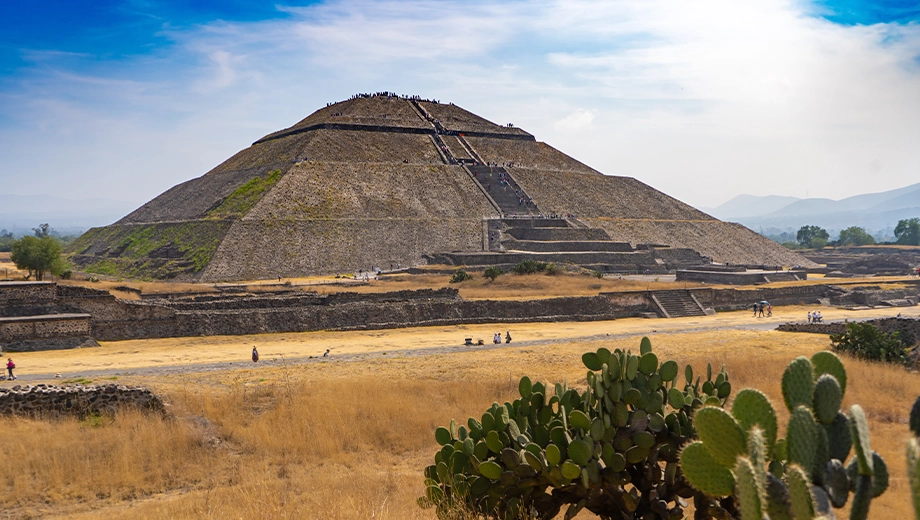The sun pyramid, Teotihuacan
