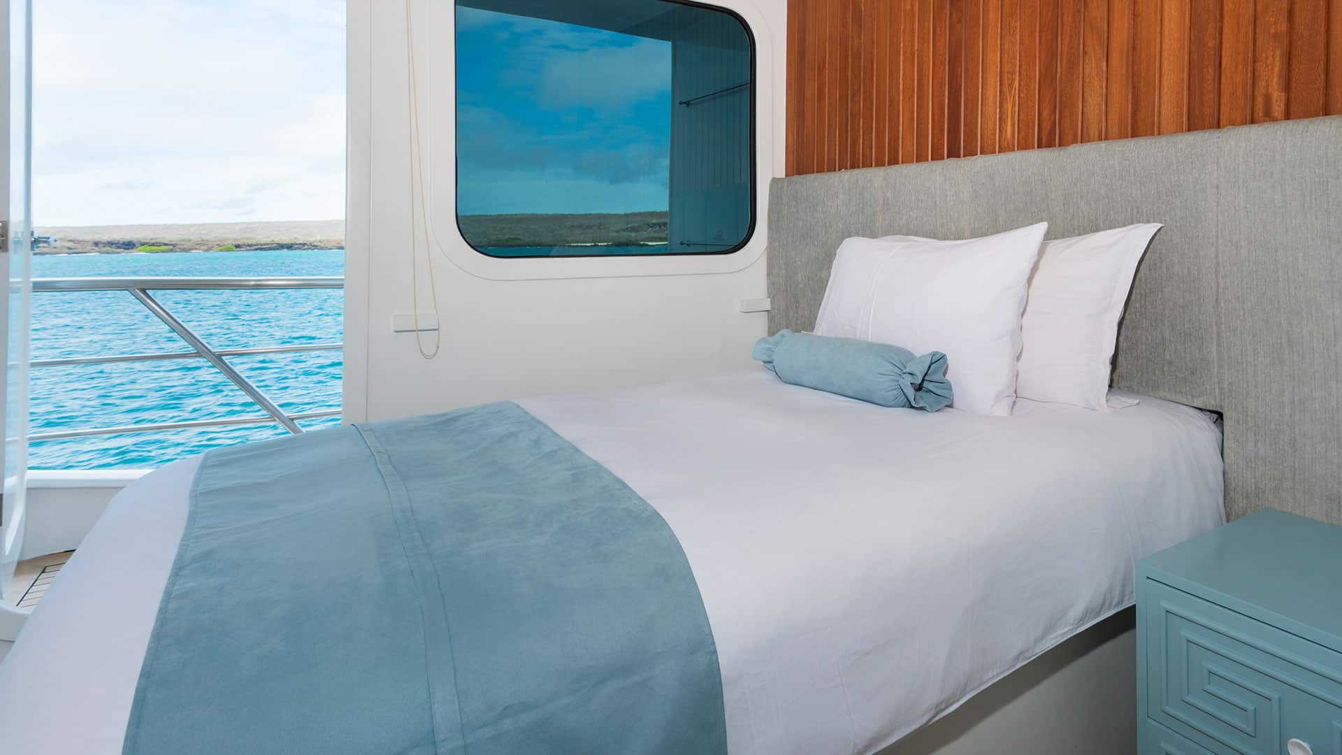 Single Cabin OS1
