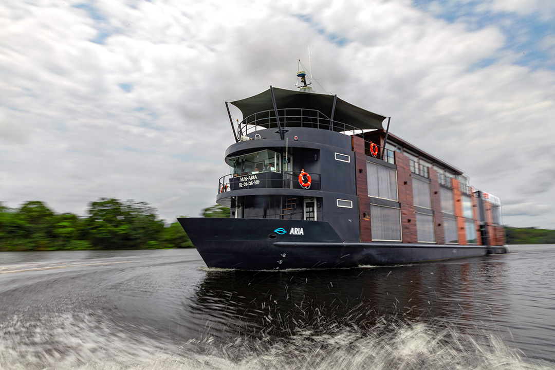 Aria Amazon Vessel 35 Aria Amazon Vessel 35