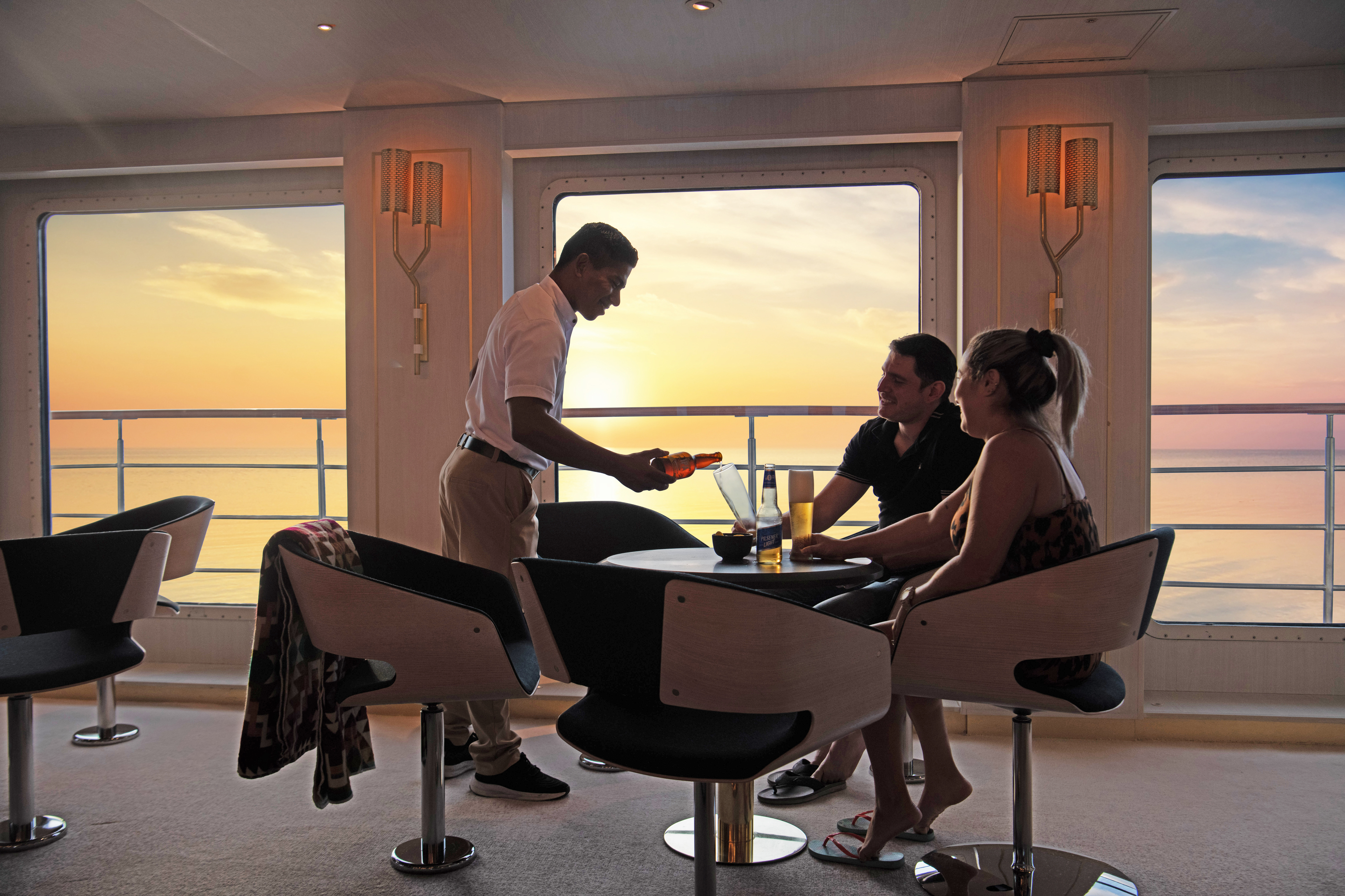 LEX Ship NG Islander II Interior 00175