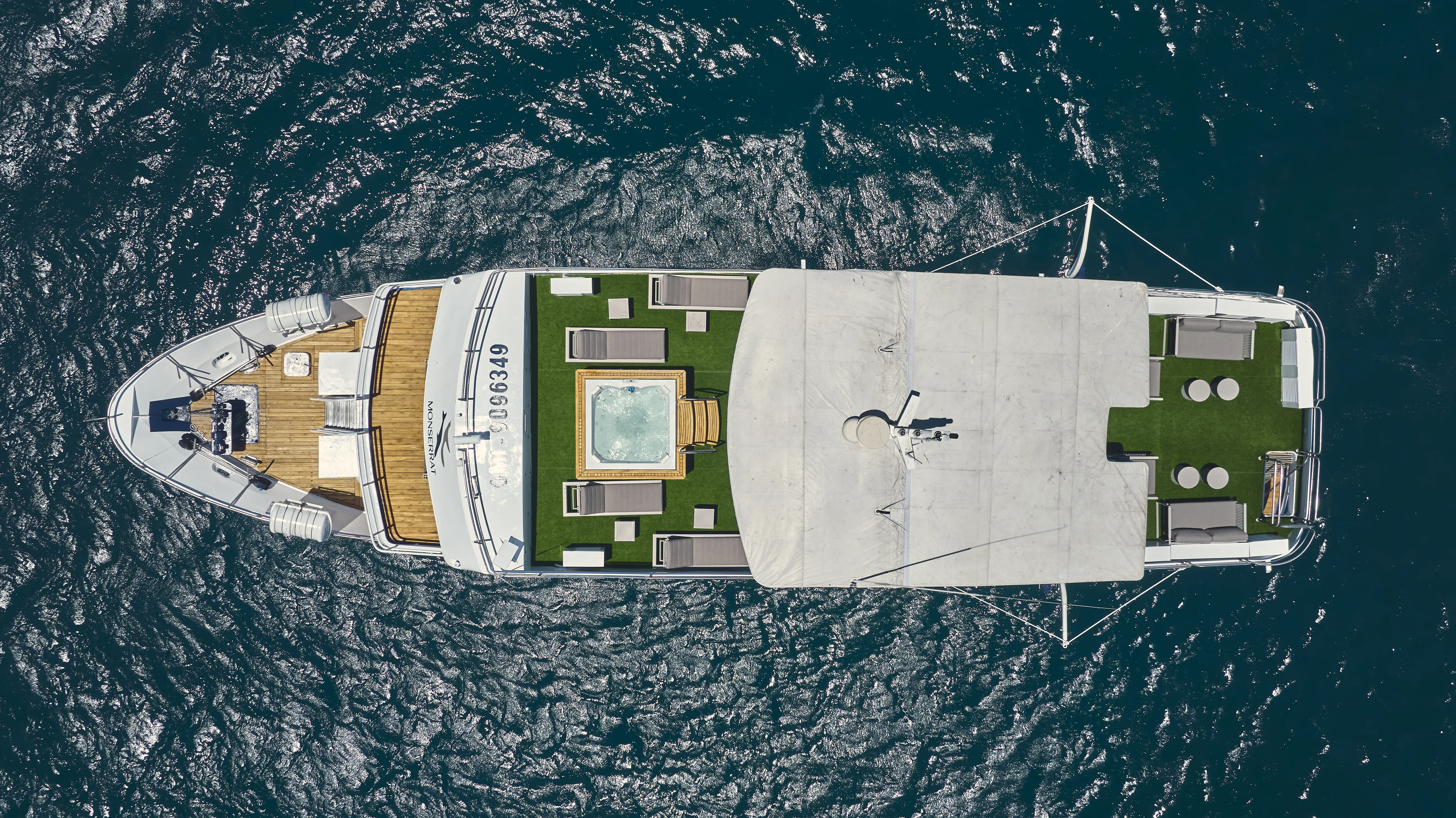 Monserrat Motor Yacht Panoraics (21) Monserrat Motor Yacht Panoraics (21)