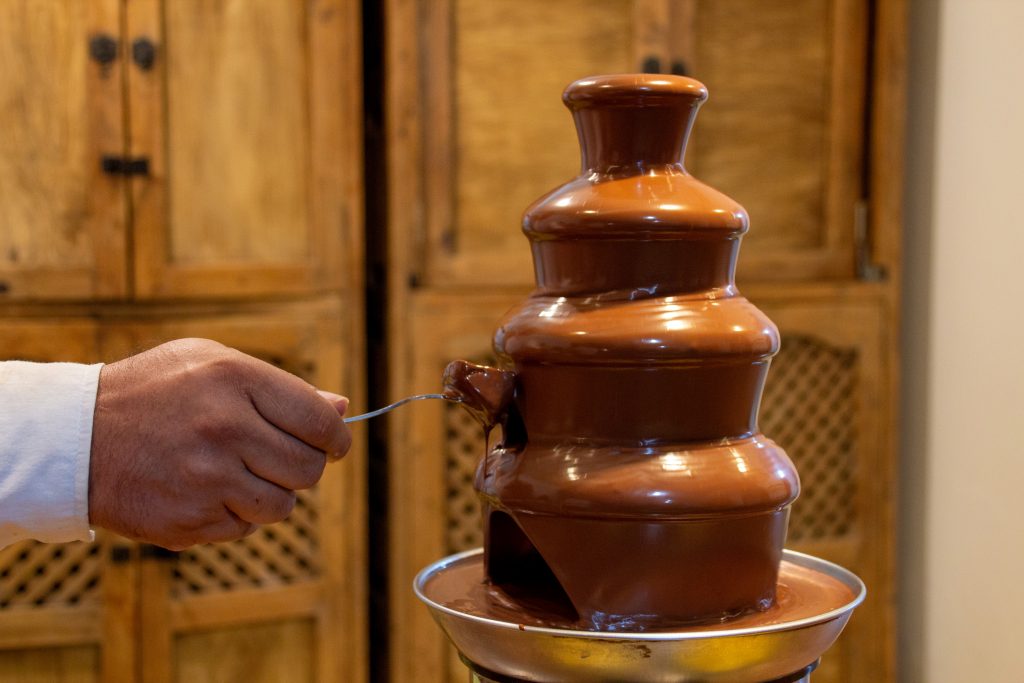 A chocolate tower in spinning action